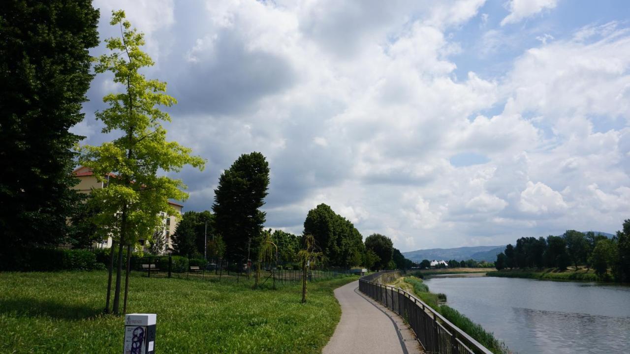 Arno River View Apartment Terraces, Free Parking Florence Buitenkant foto