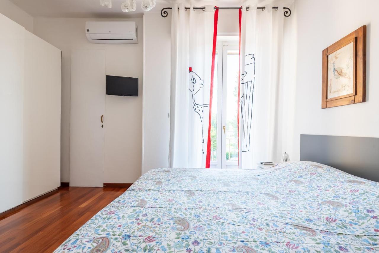 Arno River View Apartment Terraces, Free Parking Florence Buitenkant foto