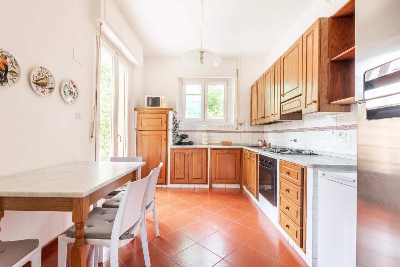 Arno River View Apartment Terraces, Free Parking Florence Buitenkant foto