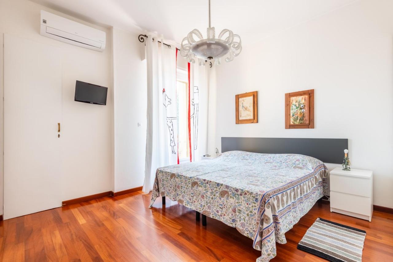 Arno River View Apartment Terraces, Free Parking Florence Buitenkant foto